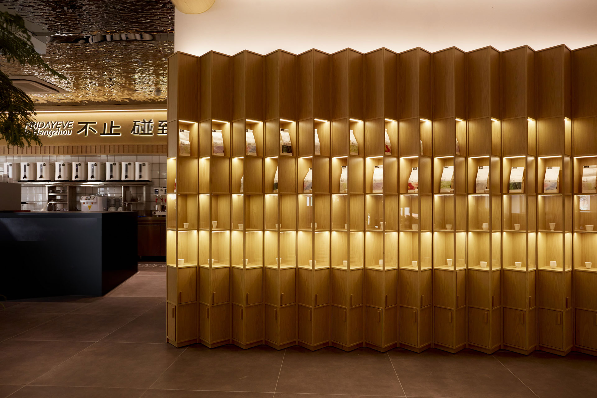 杭州湖滨银泰店效果图